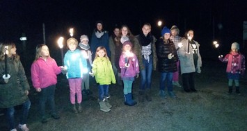 Fackelwanderung Mädchenjungschar Neipperg